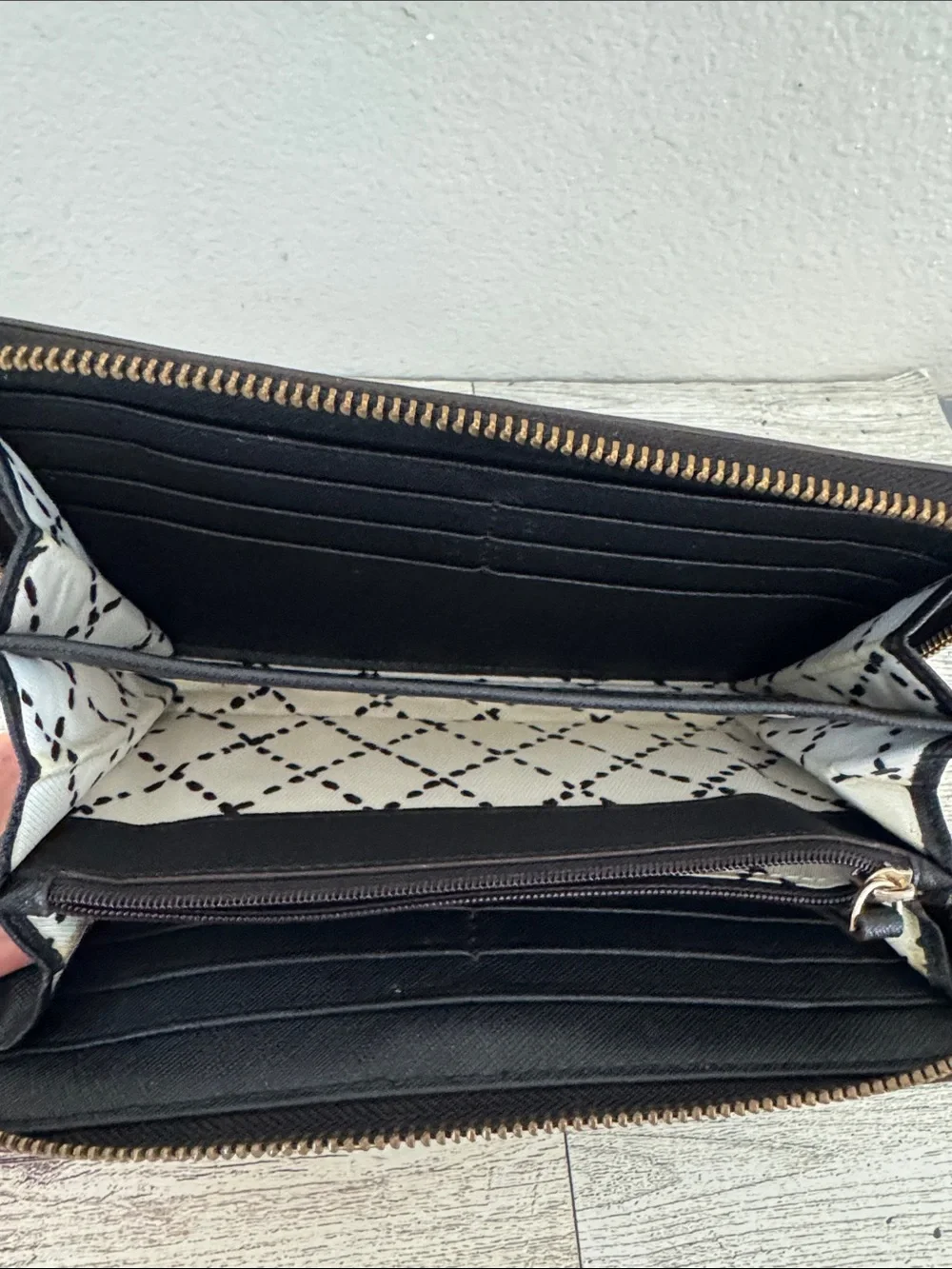 Kate Spade Black Leather Long 3/4 Zip Wallet